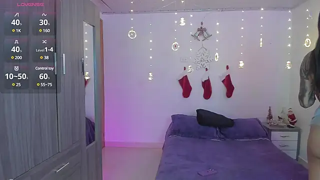 Kayla foxxy online show from December 19, 2024, 5:51 am