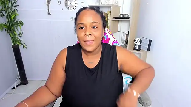 Snapshot of bbw_charlote chatting on July 18, 2026, 12:20 pm bbw charlote online show from July 18, 2026, 12:20 pm
