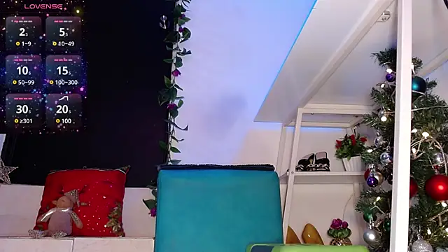 SUZZET 22 online show from December 18, 2024, 1:12 pm