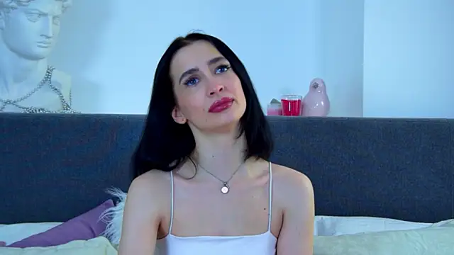 MarieKarma online show from February 1, 2025, 12:40 am