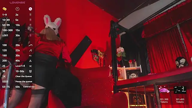 MistressAndre online show from April 21, 2026, 9:28 pm