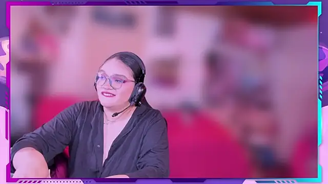 Snapshot of MegariaB chatting on May 7, 2026, 4:40 am MegariaB online show from May 7, 2026, 4:40 am