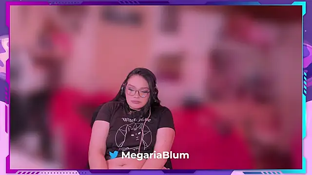 Snapshot of MegariaB chatting on May 8, 2026, 4:51 am MegariaB online show from May 8, 2026, 4:51 am