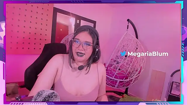 MegariaB online show from July 25, 2026, 3:26 am
