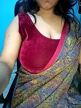 Dayna-36 online show from February 10, 2025, 7:17 pm