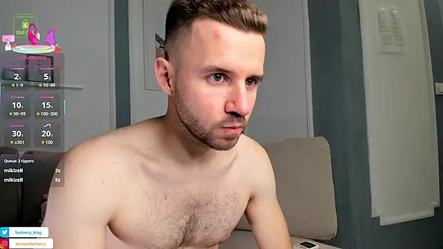 EnriqueBarberry online show from September 21, 2025, 5:31 am