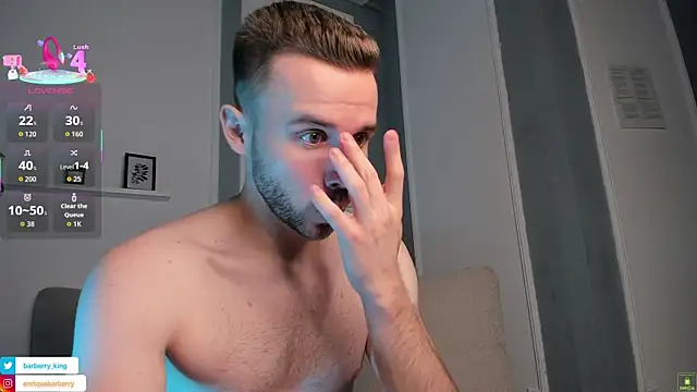 EnriqueBarberry online show from November 9, 2025, 6:23 am