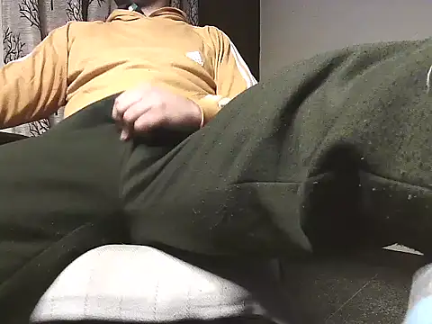 Bigdstar007 online show from January 1, 2025, 7:43 pm