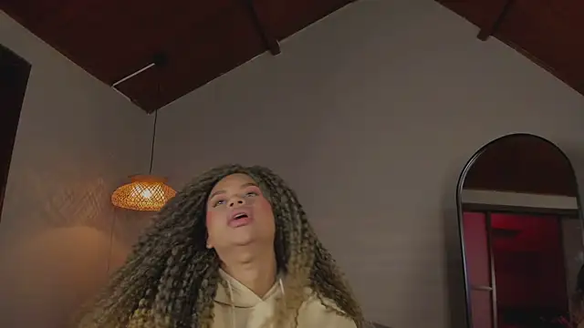 nayah   online show from March 17, 2025, 7:58 pm