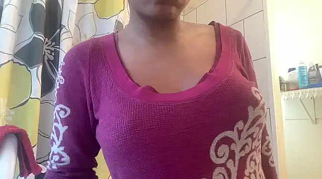 MommyConfident online show from February 17, 2025, 9:08 pm