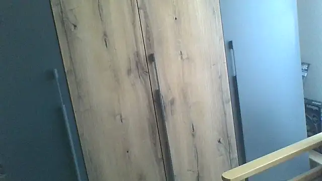 jenz1312 online show from April 24, 2026, 9:34 am