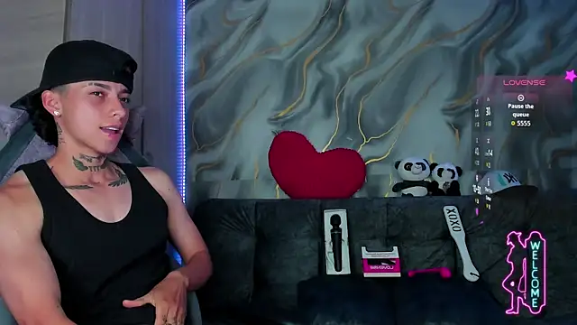 Snapshot of AmberAdams_ chatting on June 13, 2026, 8:07 pm AmberAdams online show from June 13, 2026, 8:07 pm