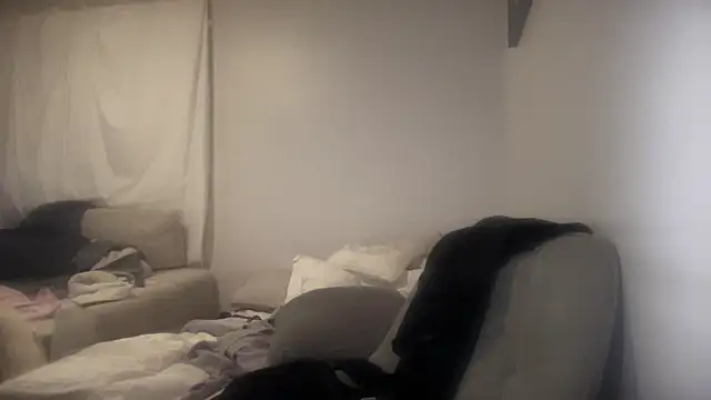 ALEXADANIELLE online show from December 13, 2024, 10:51 am