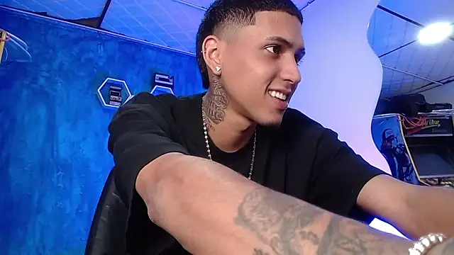 Liam lee online show from January 25, 2025, 4:03 pm