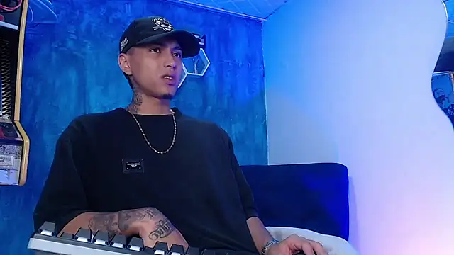 Liam lee online show from February 6, 2025, 12:59 pm