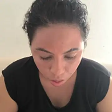 Francesca ferrari online show from March 20, 2026, 2:33 pm