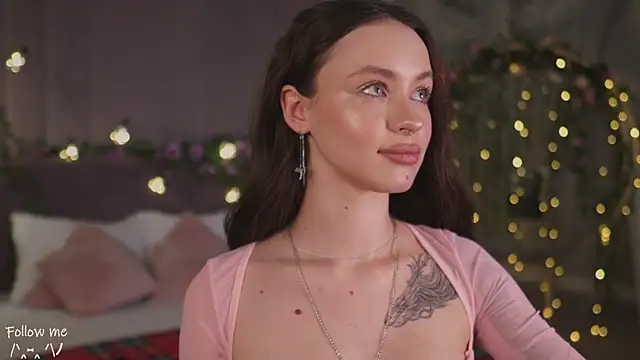 Meow Nancy online show from February 21, 2025, 9:02 am