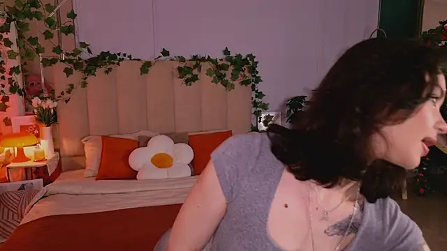 Meow Nancy online show from May 22, 2026, 5:14 am