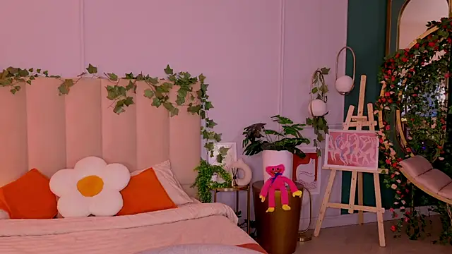 Meow Nancy online show from May 29, 2026, 5:05 am