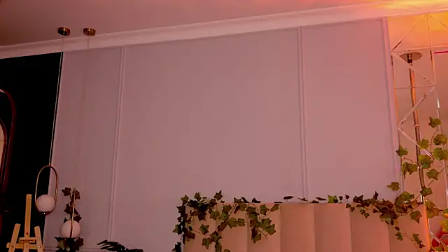 Snapshot of Meow_Nancy chatting on June 26, 2026, 5:45 am Meow Nancy online show from June 26, 2026, 5:45 am
