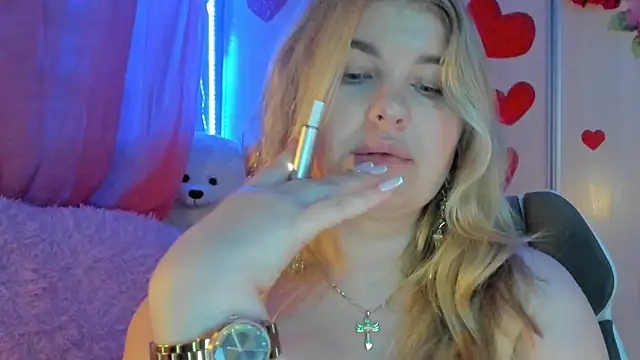 CoraSwon online show from March 2, 2025, 3:24 am