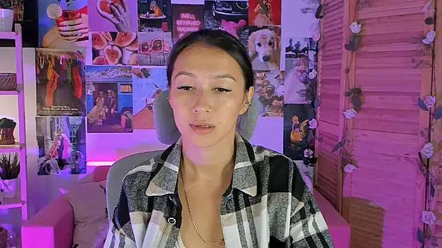 LanaBaker online show from January 27, 2025, 2:42 am