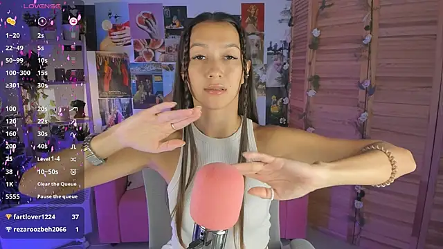 LanaBaker online show from January 28, 2025, 5:54 am