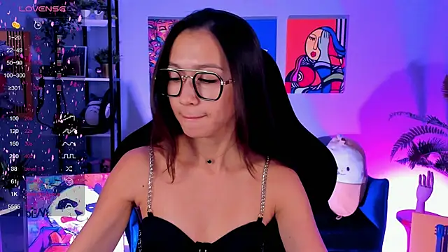 LanaBaker online show from October 31, 2025, 2:56 am