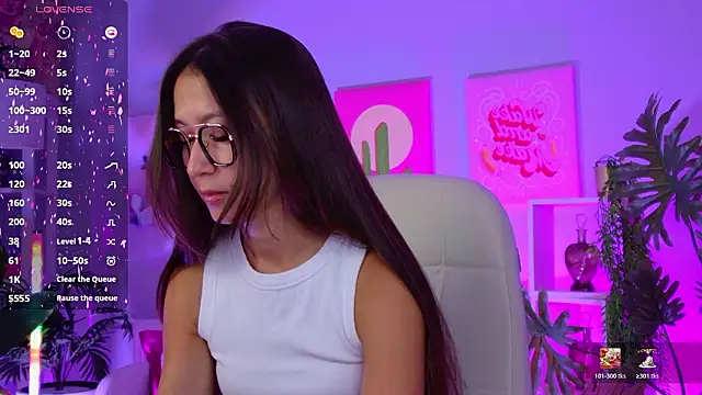 LanaBaker online show from February 4, 2026, 3:12 am