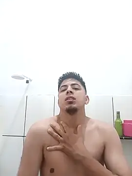 Snapshot of Fiel77 chatting on February 21, 2026, 12:28 pm Fiel77 online show from February 21, 2026, 12:28 pm