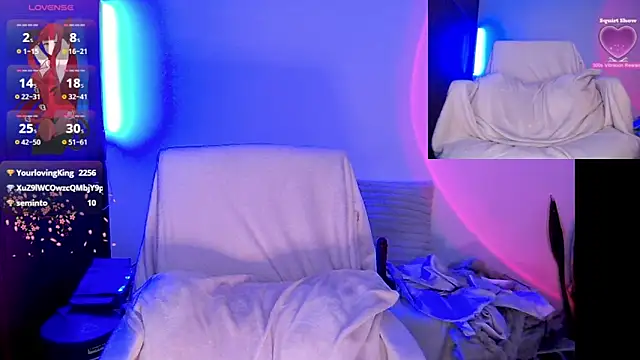 HollyDominic online show from March 11, 2025, 6:19 pm