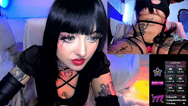 Snapshot of HollyDominic chatting on July 18, 2026, 4:27 am HollyDominic online show from July 18, 2026, 4:27 am