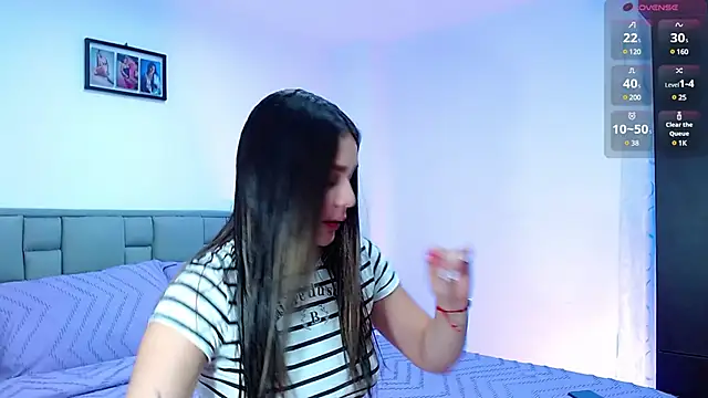 astrid-omega online show from February 4, 2025, 11:27 pm