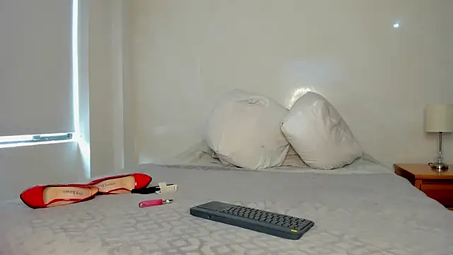 Snapshot of melisa_ferretti chatting on September 28, 2025, 6:02 pm melisa ferretti online show from September 28, 2025, 6:02 pm