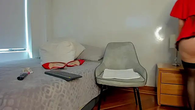 Snapshot of melisa_ferretti chatting on October 31, 2025, 7:04 pm melisa ferretti online show from October 31, 2025, 7:04 pm