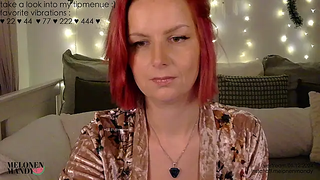 Off  Melonenmandy online show from December 2, 2024, 4:09 pm