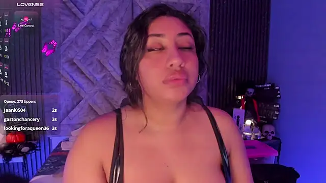 CANDYGABYY online show from October 8, 2025, 5:27 am