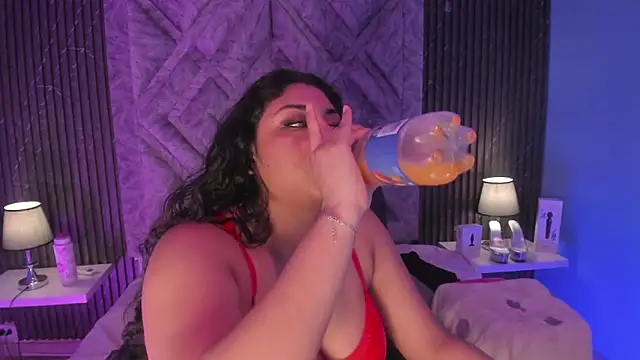 CANDYGABYY online show from November 11, 2025, 4:01 am