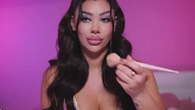 NatyDesiree online show from February 9, 2025, 1:33 am