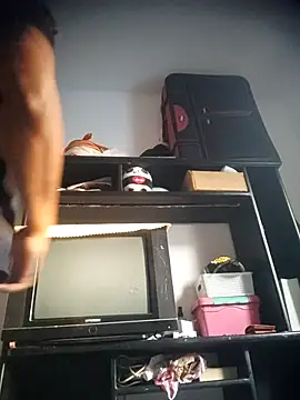 SaucyAffair0 online show from February 25, 2026, 11:31 am