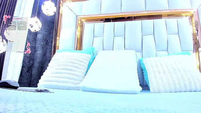 RileySweett online show from February 25, 2026, 11:42 am