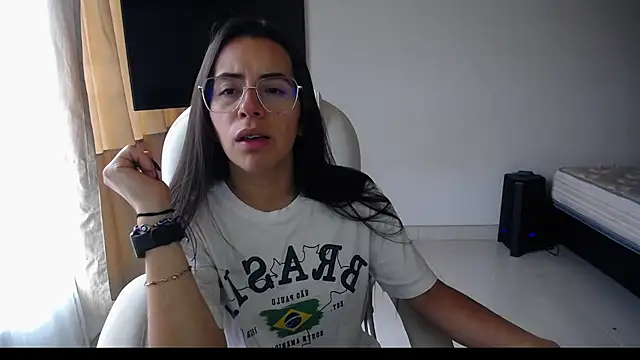 Mariam Gomezxxx online show from March 5, 2025, 6:34 pm