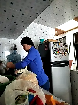 Mariam Gomezxxx online show from November 10, 2025, 2:38 pm