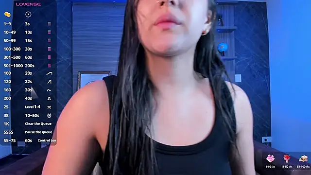 paulina sweett  online show from September 22, 2025, 12:18 pm