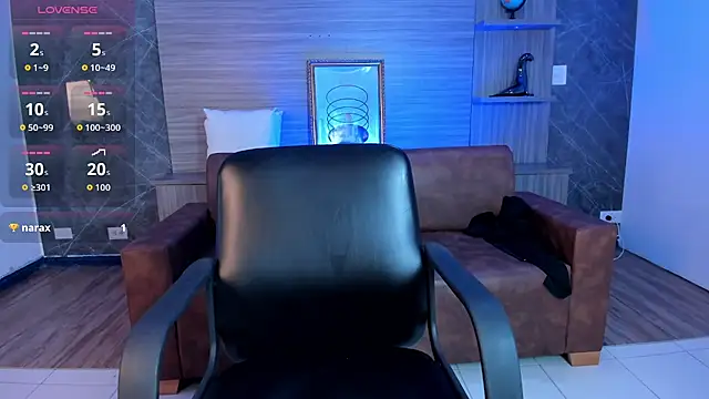 paulina sweett  online show from November 27, 2025, 1:02 pm