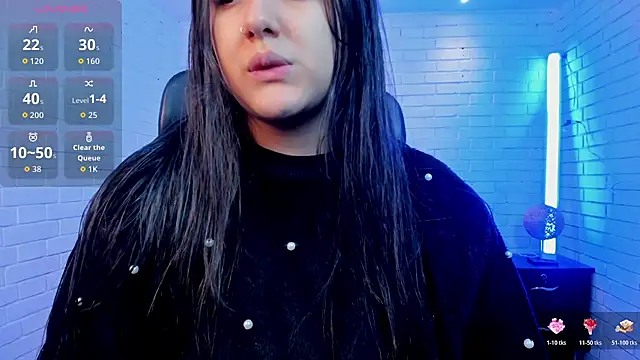 paulina sweett  online show from March 25, 2026, 12:33 pm