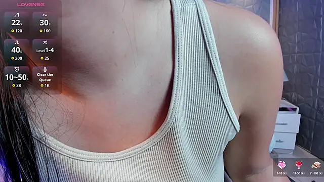 paulina sweett  online show from April 10, 2026, 11:48 am