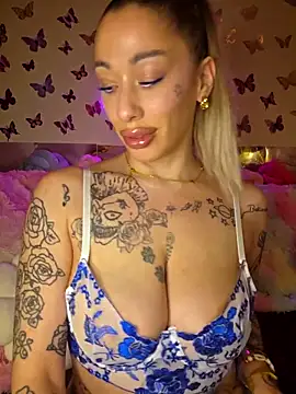 Chachou000 online show from April 24, 2026, 7:05 pm