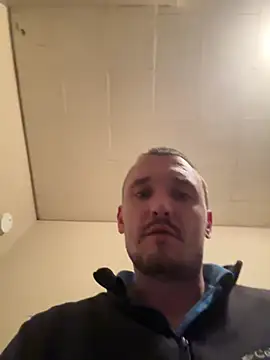 Tbone3390 online show from April 22, 2026, 5:21 am