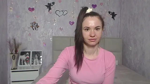 KaraCriegs online show from March 7, 2025, 1:09 am